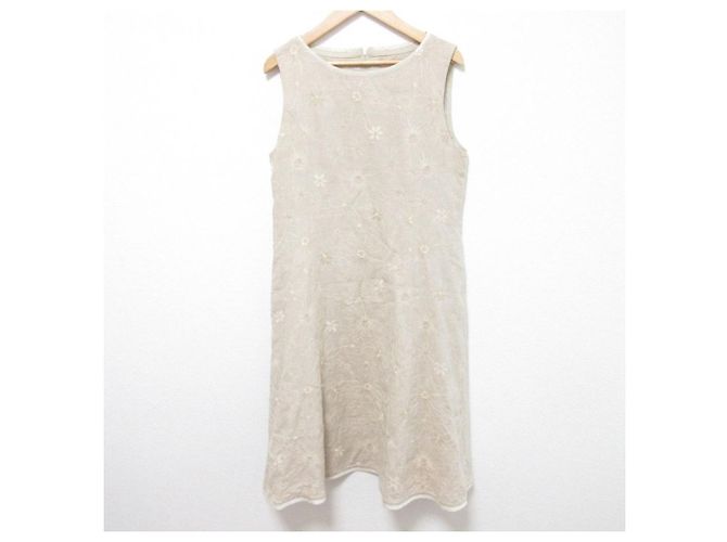 Autre Marque FOXEY Bloom Embroidery Kleid Beige