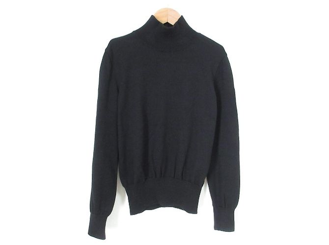 Autre Marque Rene Wollstrickpullover mit Perlmuttknöpfen Schwarz