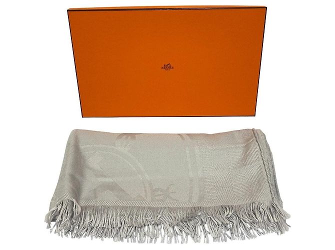 Estola Hermès New Libris em cashmere e seda Marrom