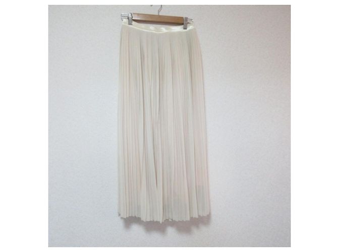 Autre Marque ROPE Plissierter Maxirock Beige