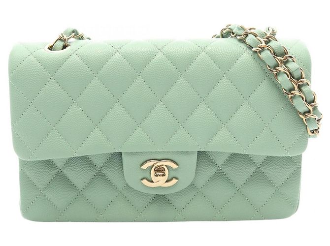 Bolsa de Ombro Chanel Matelassé Double Flap Verde