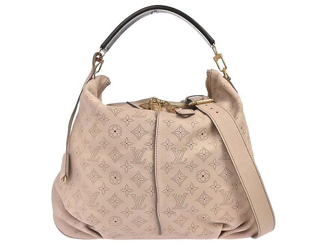 Louis Vuitton Selene Mahina Leather MM Beige