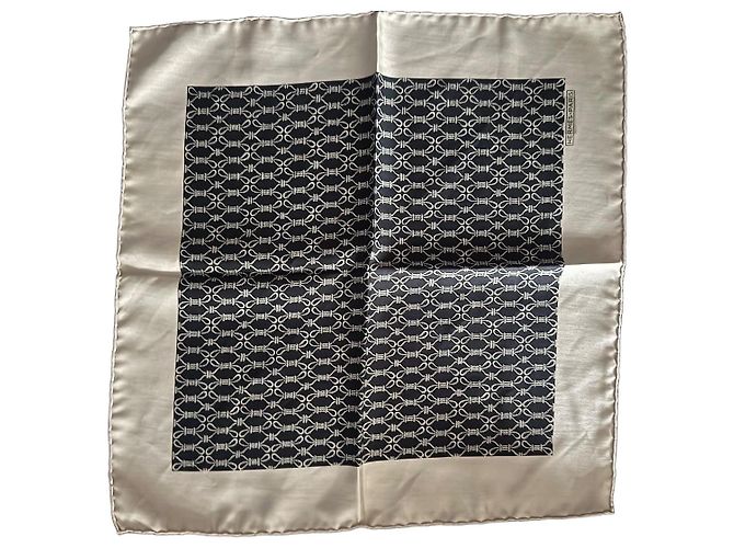 Hermès Silk Scarf Black Beige