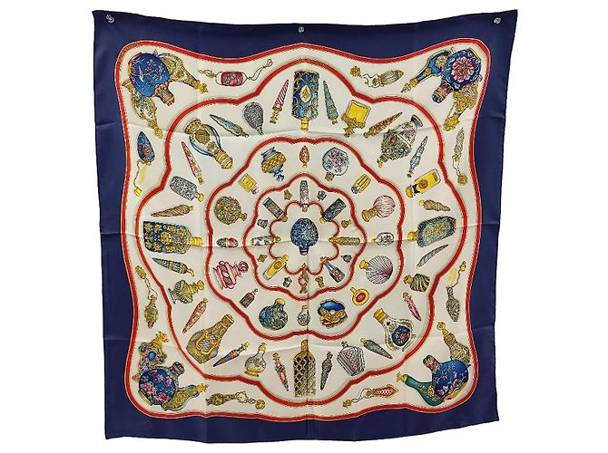 Hermès Hermes Carré 90 Silk multicolor 90 x 90 Multiple colors