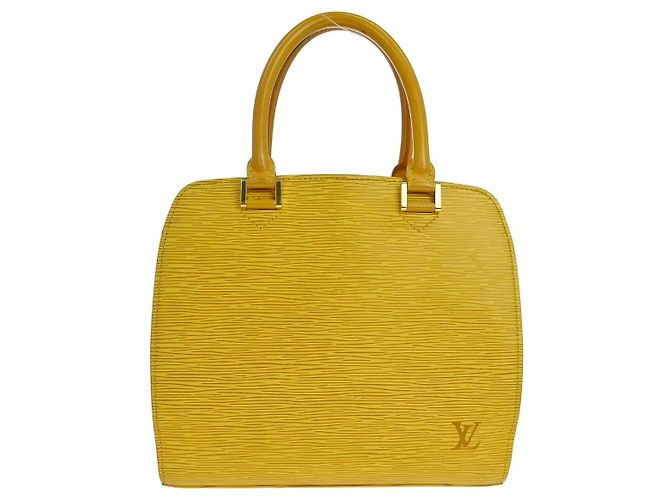 Louis Vuitton Pont Neuf Epi Leather PM Jaune