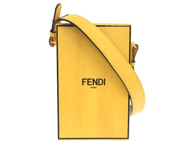 Sac à épaule Fendi en cuir jaune