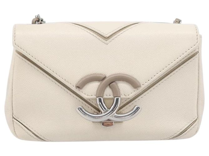 Chanel Macro Flap Chevron Caviar Small Blanco