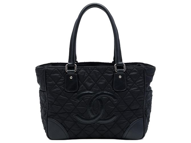 Sacola de nylon acolchoado Chanel Paris New York preta Preto