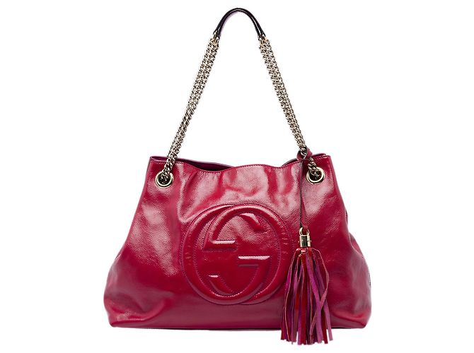 Bolso Soho Chain Gucci Medium de charol rosa