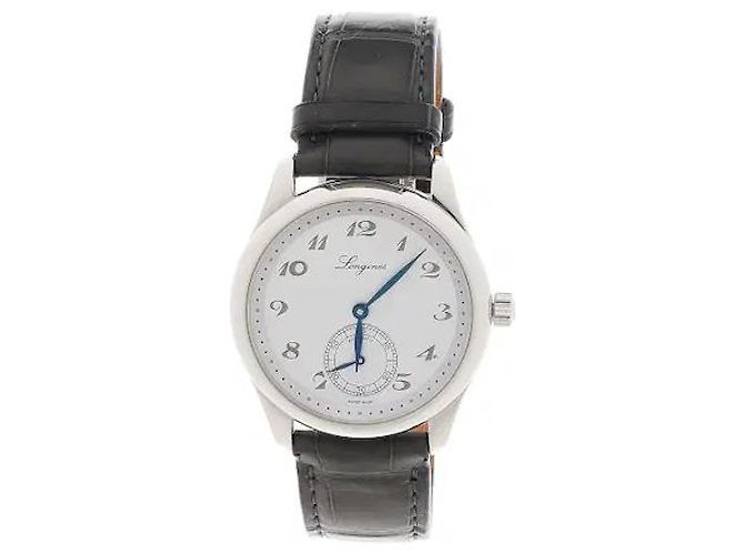O relógio automático Longines Master Collection é uma obra-prima que comprova o know-how da relojoaria tradicional e a elegância clássica. O acabamento sofisticado do mostrador combina-se com um movimento automático estável.