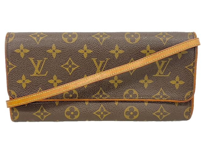 Bolsa de Ombro Louis Vuitton Monogram Pochette Twin GM Marrom
