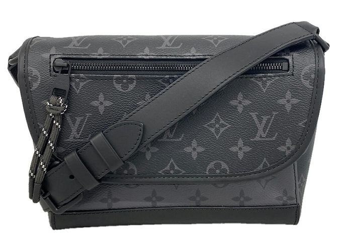 Louis Vuitton Monogram Eclipse Reverse Pulse Schultertasche Braun Schwarz