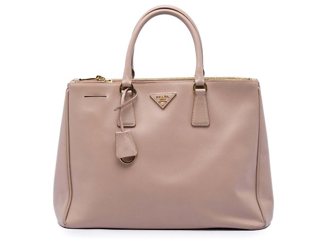 Prada Sac Tote Galleria Double Zip Medium en cuir Saffiano Marron Chair