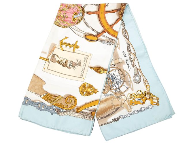 Hermès White Musee Silk Scarf 90 Cream