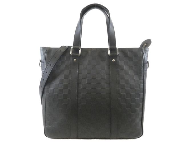Sac à main Louis Vuitton Damier Infini Tadao PM Noir