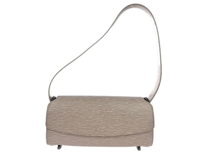 Louis Vuitton Nocturne Epi Leather PM Violet