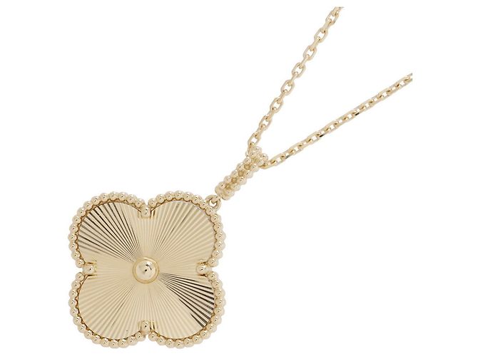 Van Cleef & Arpels Collar Largo Magic Alhambra