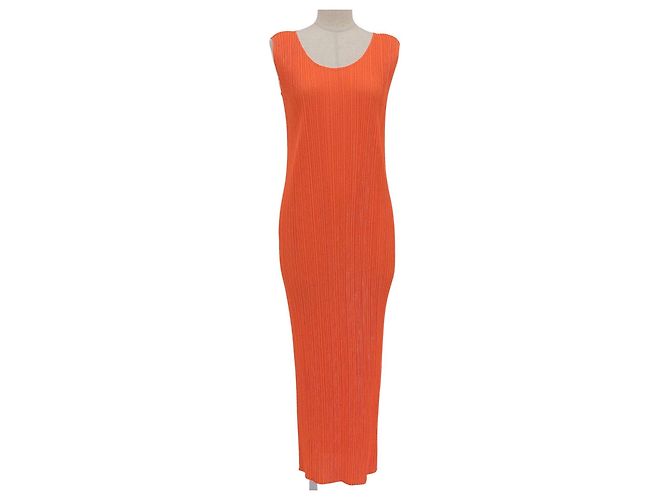 Issey Miyake PLEATS PLEASE Kleid Kleid aus Polyester Orange