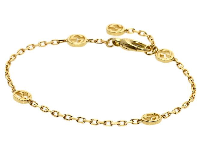 Gucci Interlocking #16 Charm Bracelet in 18K Yellow Gold