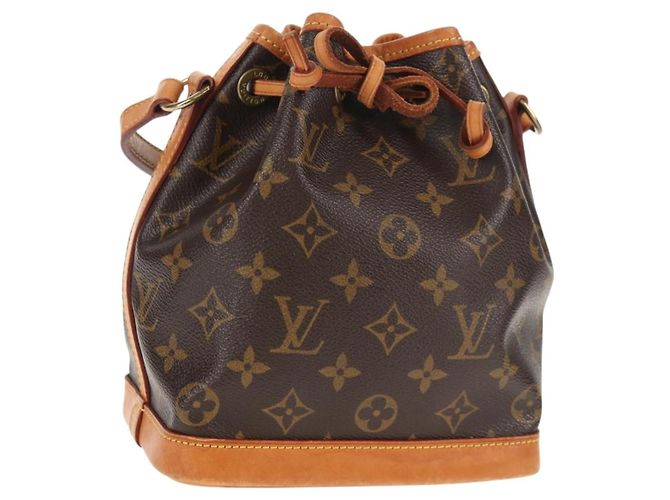 Louis Vuitton Petit Noe NM Monogram Canvas Marrom