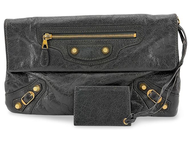 Clutch Envelope Balenciaga Giant Studs em Couro Preto