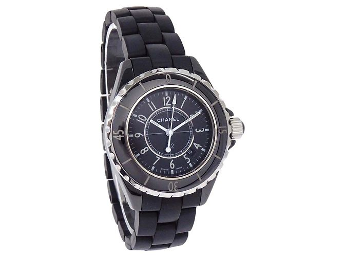 Chanel J12 Quartz Cerâmica e Aço Inoxidável 33