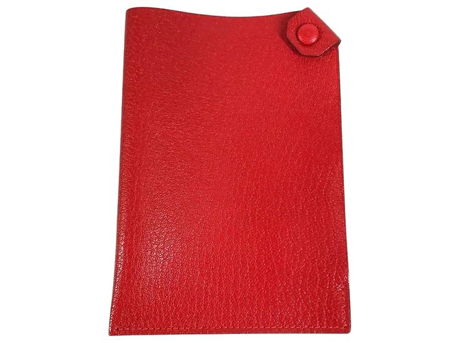 Hermès Capa de Passaporte Hermes Tarmac PM Vermelho