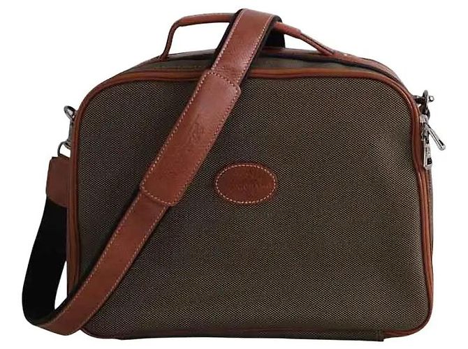 Mala vanity Longchamp em couro cáqui Caqui