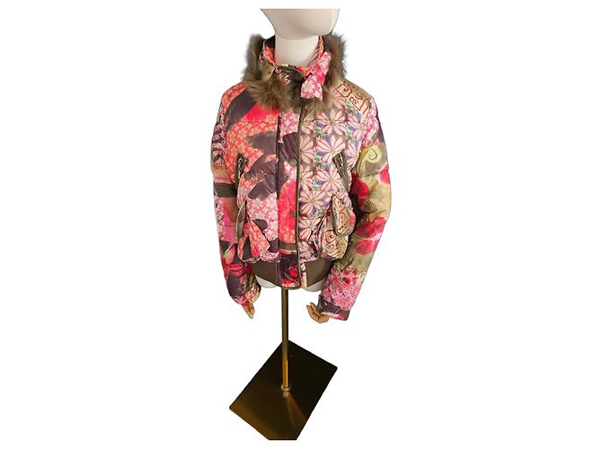 Giacca puffer John Galliano con stampa floreale patchwork e bordo in pelliccia Marrone Rosa Rosso Multicolore Verde
