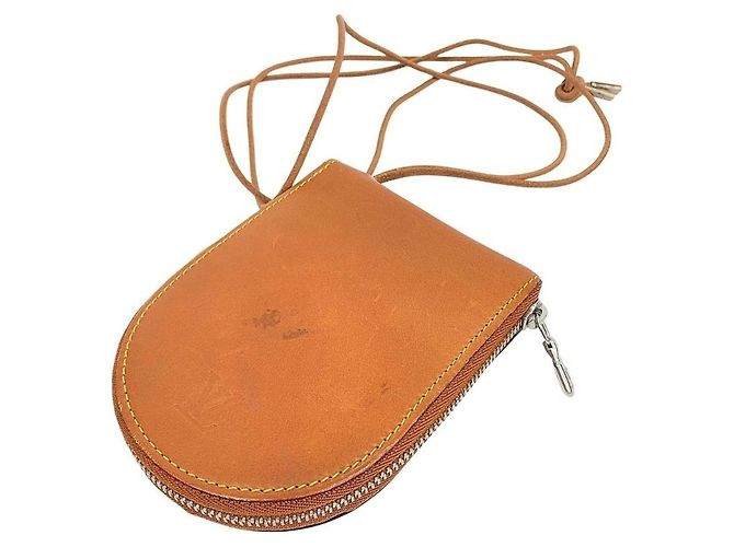 Cartera compacta para hombre Louis Vuitton Nomad