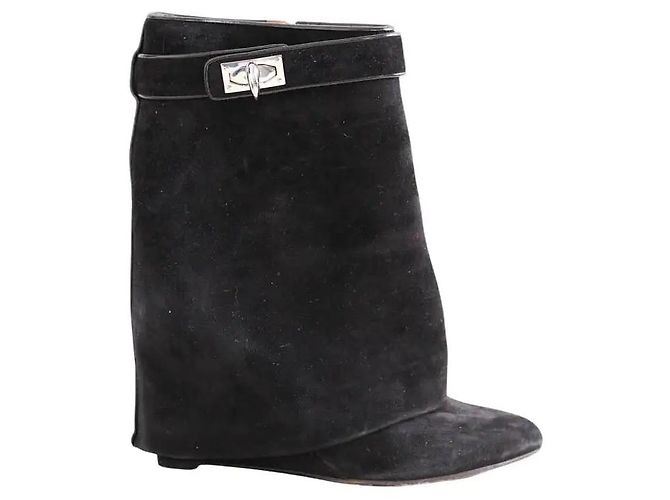 Bottines Shark Givenchy en daim noir