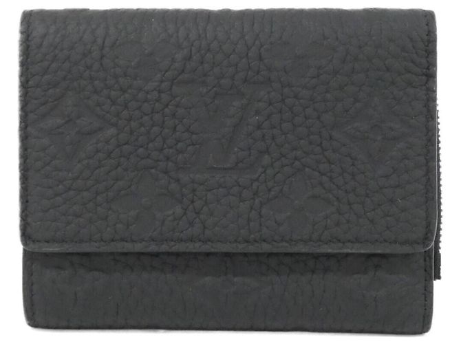 Louis Vuitton Taurillon Monogram Portefeuille Pilot Wallet Nero