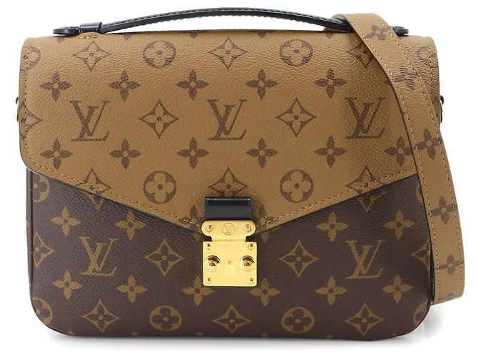 Louis Vuitton Pochette Metis MM Monogramme