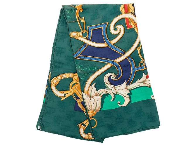 Lenço de seda Hermès Green Par Mefsire Antoine De Plvvinel 90