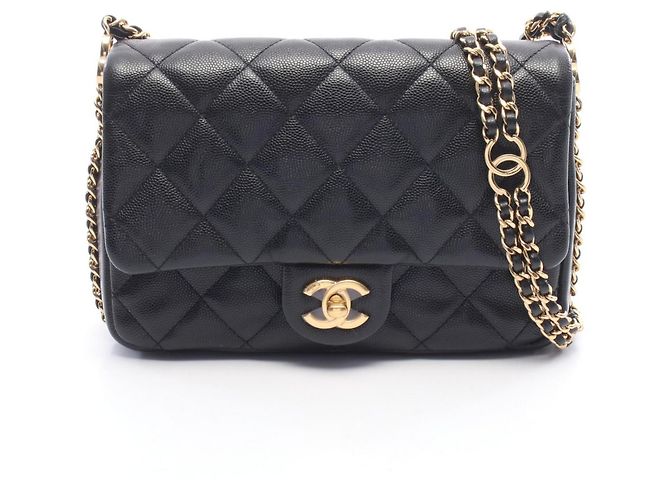 Timeless Borsa a tracolla Chanel Matelassé Nero