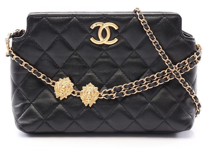 Borsa a tracolla Chanel Matelassé in pelle nera Nero