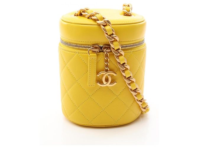 Borsa a tracolla Vanity Chanel Matelassé Giallo
