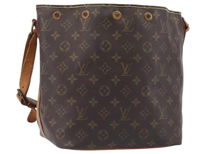 Borsa a tracolla LOUIS VUITTON Monogram Petit Noe M42226 LV Auth 197826 Monogramma