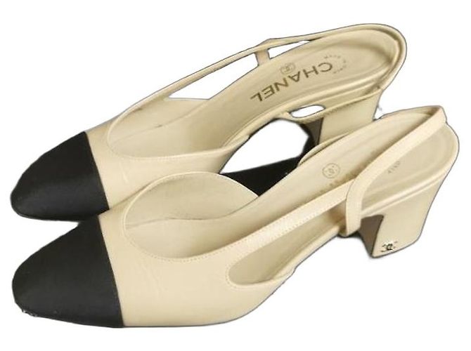 Chanel Décolleté Slingback Bicolore Pelle Beige e Nera Nero
