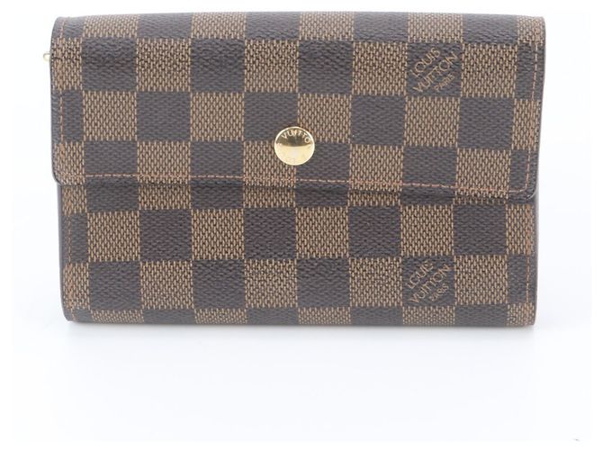 Louis Vuitton Damier Portefeuille Alexandra Tri-fold Wallet Damier ebene
