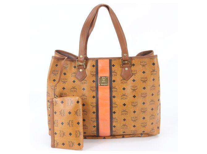 MCM Visetos Logogram Shopper aus braunem Leder Orange