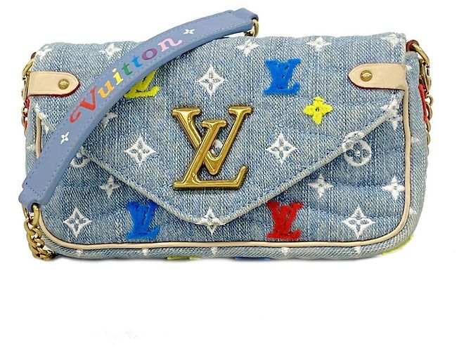 Borsa a tracolla con catena Louis Vuitton New Wave Pochette Blu chiaro