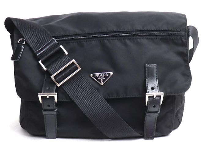 Borsa a tracolla Prada in Black Nero