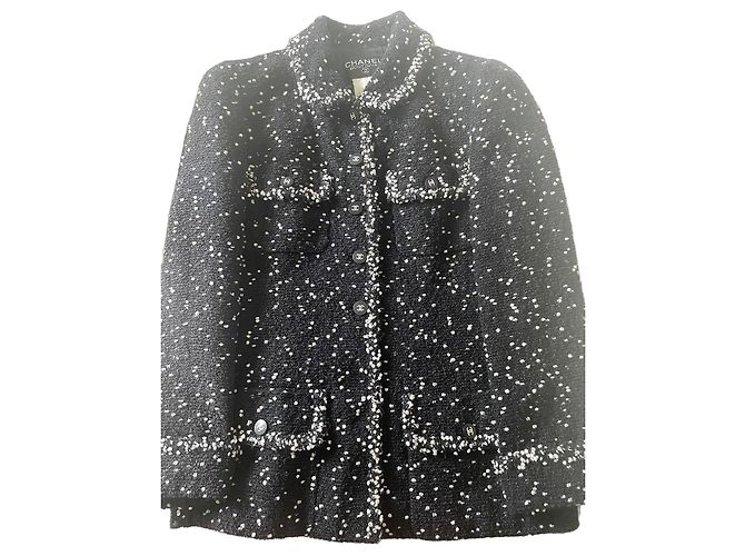 Timeless Chanel Boutique Giacca in Tweed Bianca e Nera Nero Bianco