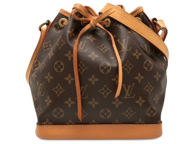 Louis Vuitton Brown Monogram Noe BB Marrom