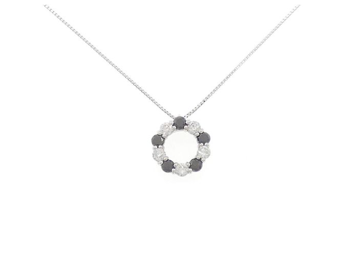 Autre Marque Collana in oro bianco Au750 e diamanti Argento