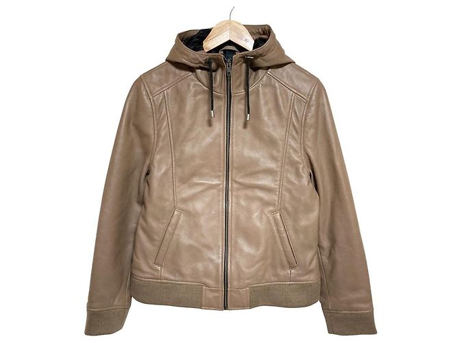 Autre Marque Sudadera con capucha de cuero Liugoo tokyo Beige