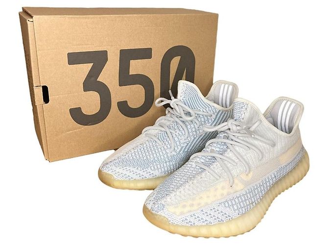 Autre Marque adidas YEEZY Boost 350 V2 Sneaker Weiß