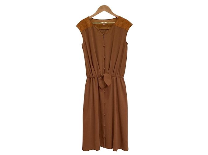 Autre Marque Vestido sin mangas fruncido con cinta Tocca Castaño