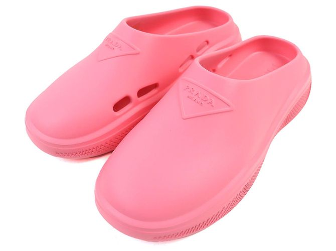 Prada Rubber Mules mit Triangle-Logo Pink